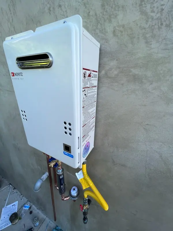 Tankless water heater installation for Saybrook homes